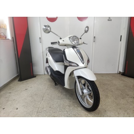 Piaggio Liberty 125 4t blanco 2018 55954.Km