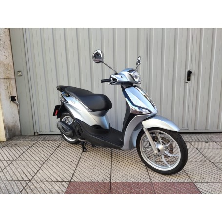 Piaggio Liberty 125 4t ABS Gris 2023 9051.KM