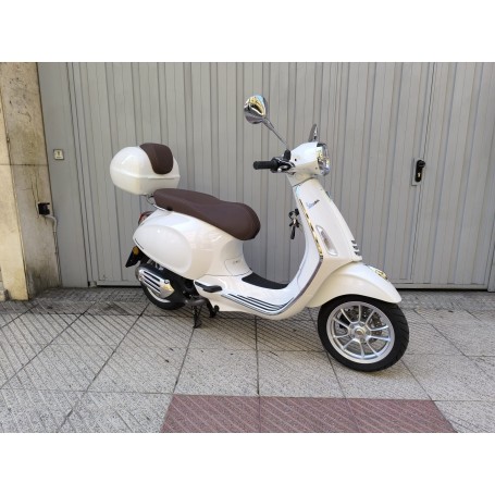 Vespa Primavera 50 4T Blanco brillo 2023 312.km