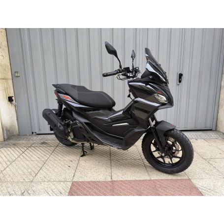 Aprilia SR GT 125 4T  Negro 2025 0.km
