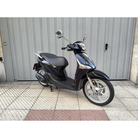 Piaggio Liberty 125 ABS negro brillo 2024 8092.Km